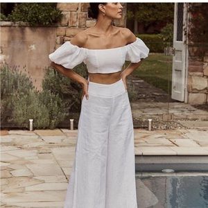 Dissh White Linen Bow Crop - The Aisle Edit